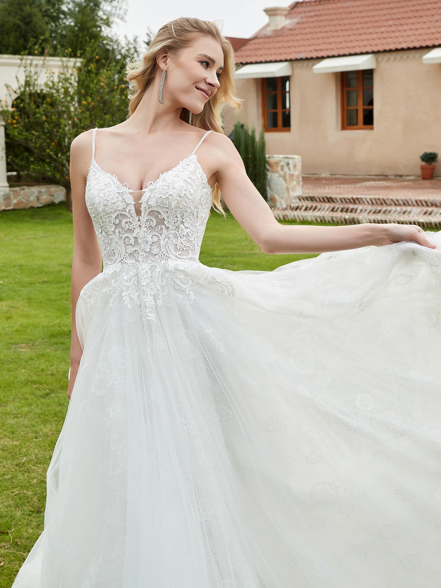 LuxuryOutfits.shop | Affordable Luxury Fashion for Men & Women Online